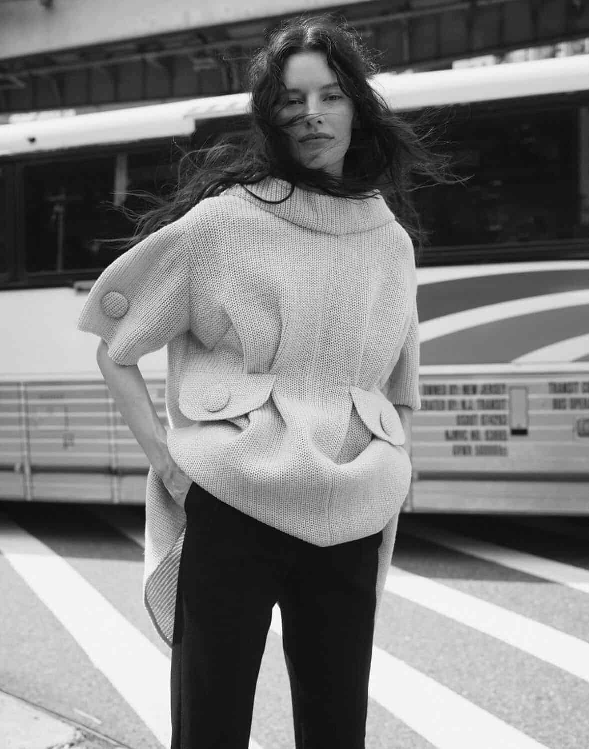 プラダが提案する、新・「女性らしさ」とは - 10マガジン ジャパン